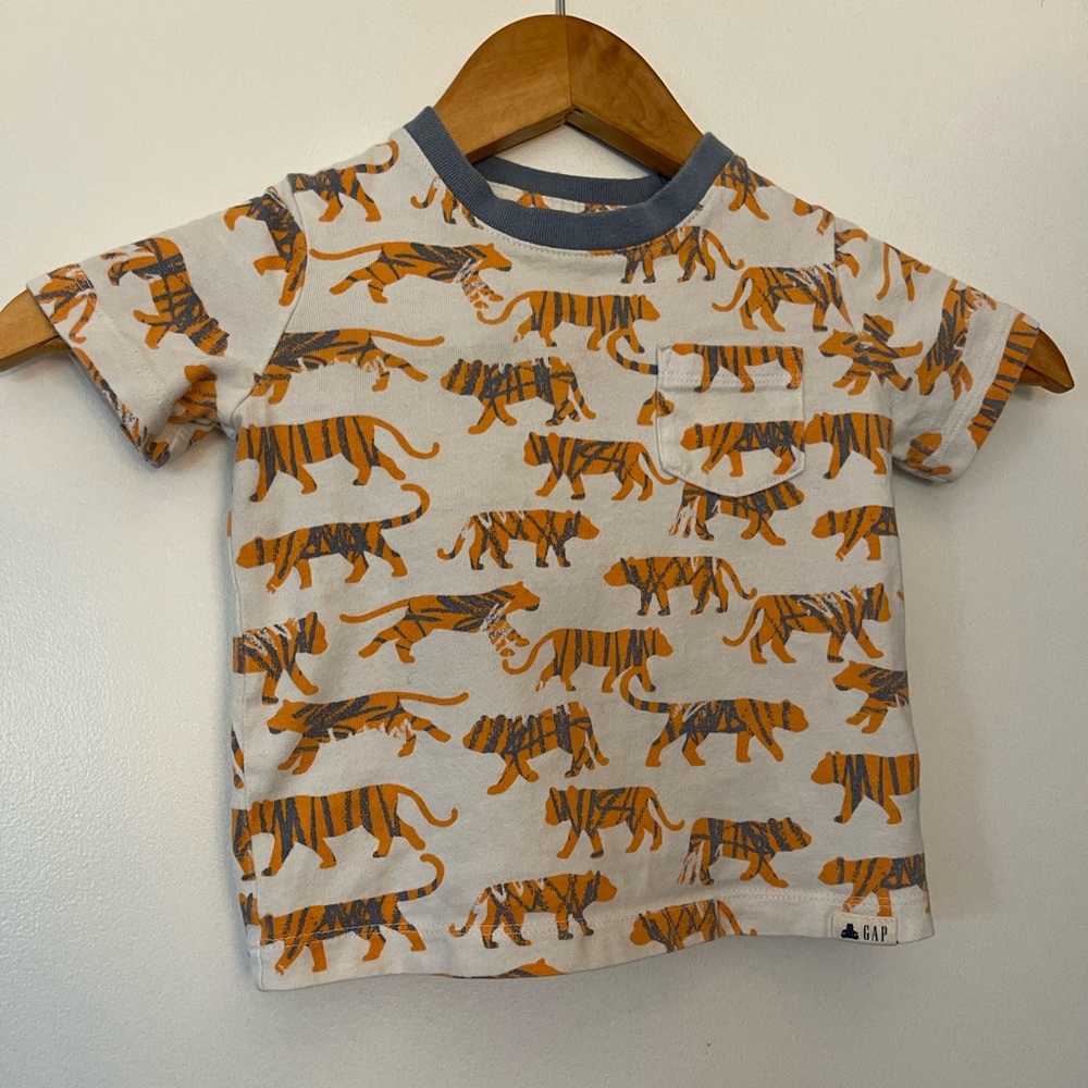 Gap Toddler Boy 18-24 Months Short-Sleeve Tiger Tee